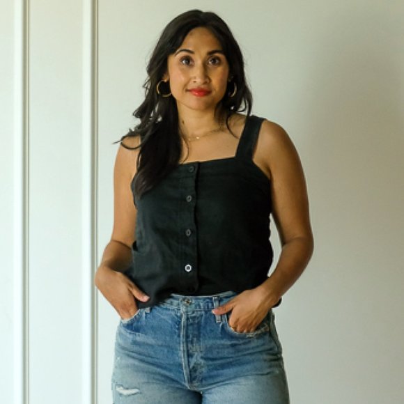 Meet your Posher, Sarah - Picture 1 of 1